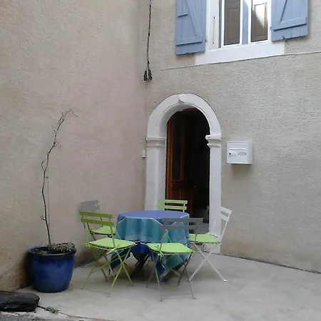 Miel Et Lavande Casa vacanze *